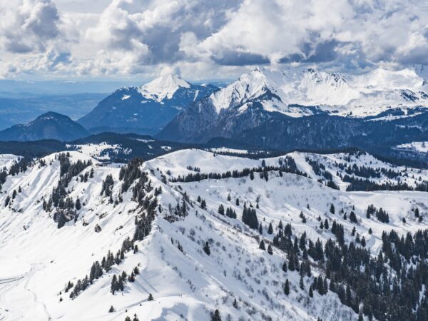 Snowy winter mountain landscape, Morzine, Port du Soleil, Auvergne Rhone Alpes, Alps, France, Europe